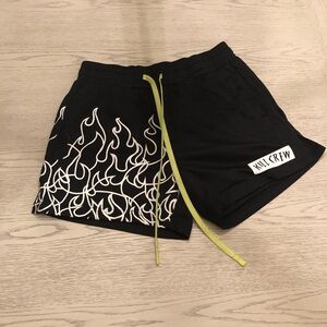 KILL CREW MUAY THAI FLAME SHORTS (MID THIGH CUT) - BLACK / WHITE SIZE MEDIUM